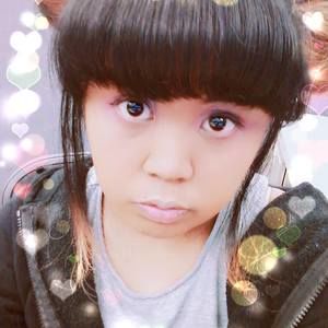 Meet your Posher, Kira